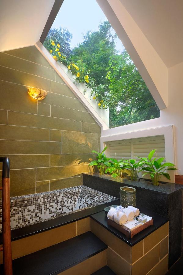 Amanvana Spa Resort, Coorg Kushālnagar Kültér fotó