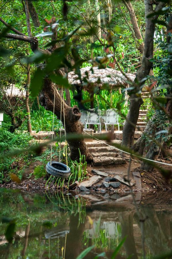Amanvana Spa Resort, Coorg Kushālnagar Kültér fotó