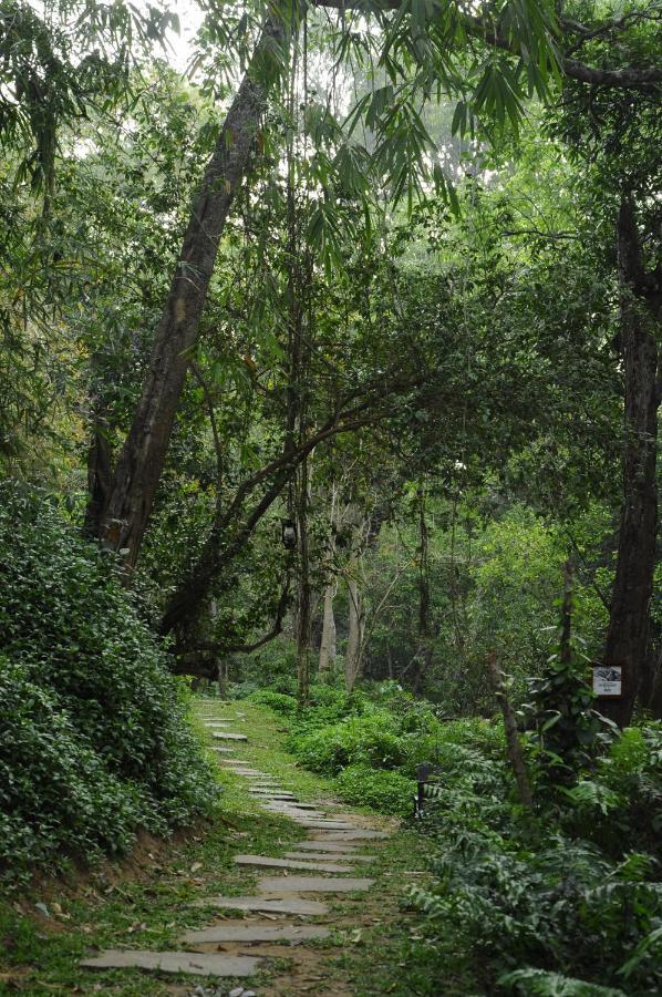 Amanvana Spa Resort, Coorg Kushālnagar Kültér fotó